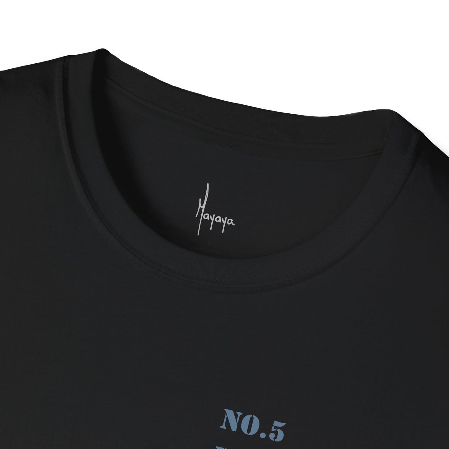 NO.5 - EL PARAGUAS T-Shirt
